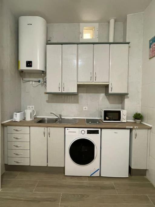 Apartment Beautiful In Lavapies For 3 Pax - 011 *
